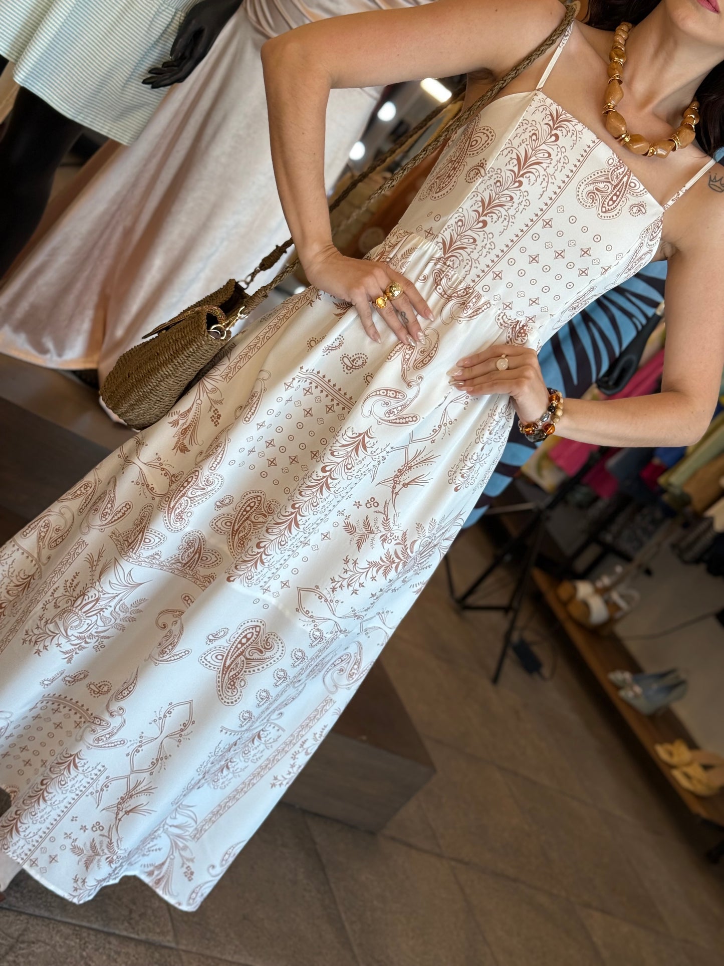 Vestido Ivory Paisley Dress
